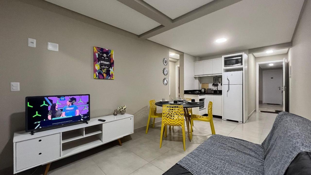 Residencial Tia Dilma Apartment บอมบินญัส ภายนอก รูปภาพ