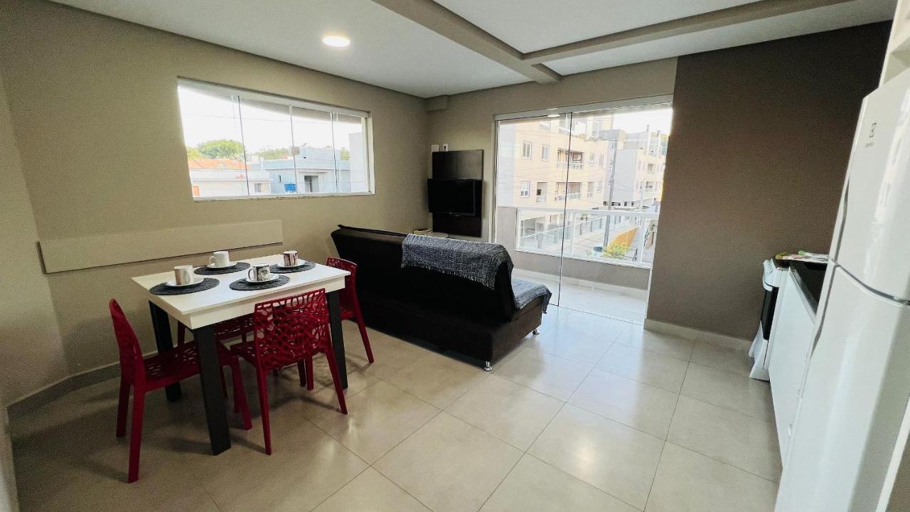 Residencial Tia Dilma Apartment บอมบินญัส ภายนอก รูปภาพ