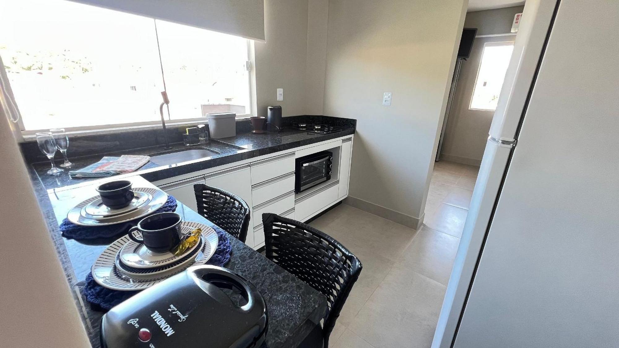 Residencial Tia Dilma Apartment บอมบินญัส ภายนอก รูปภาพ