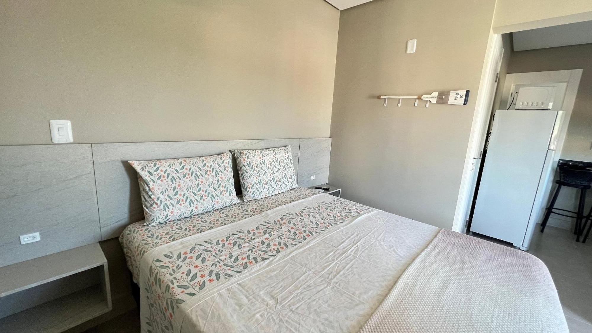 Residencial Tia Dilma Apartment บอมบินญัส ภายนอก รูปภาพ