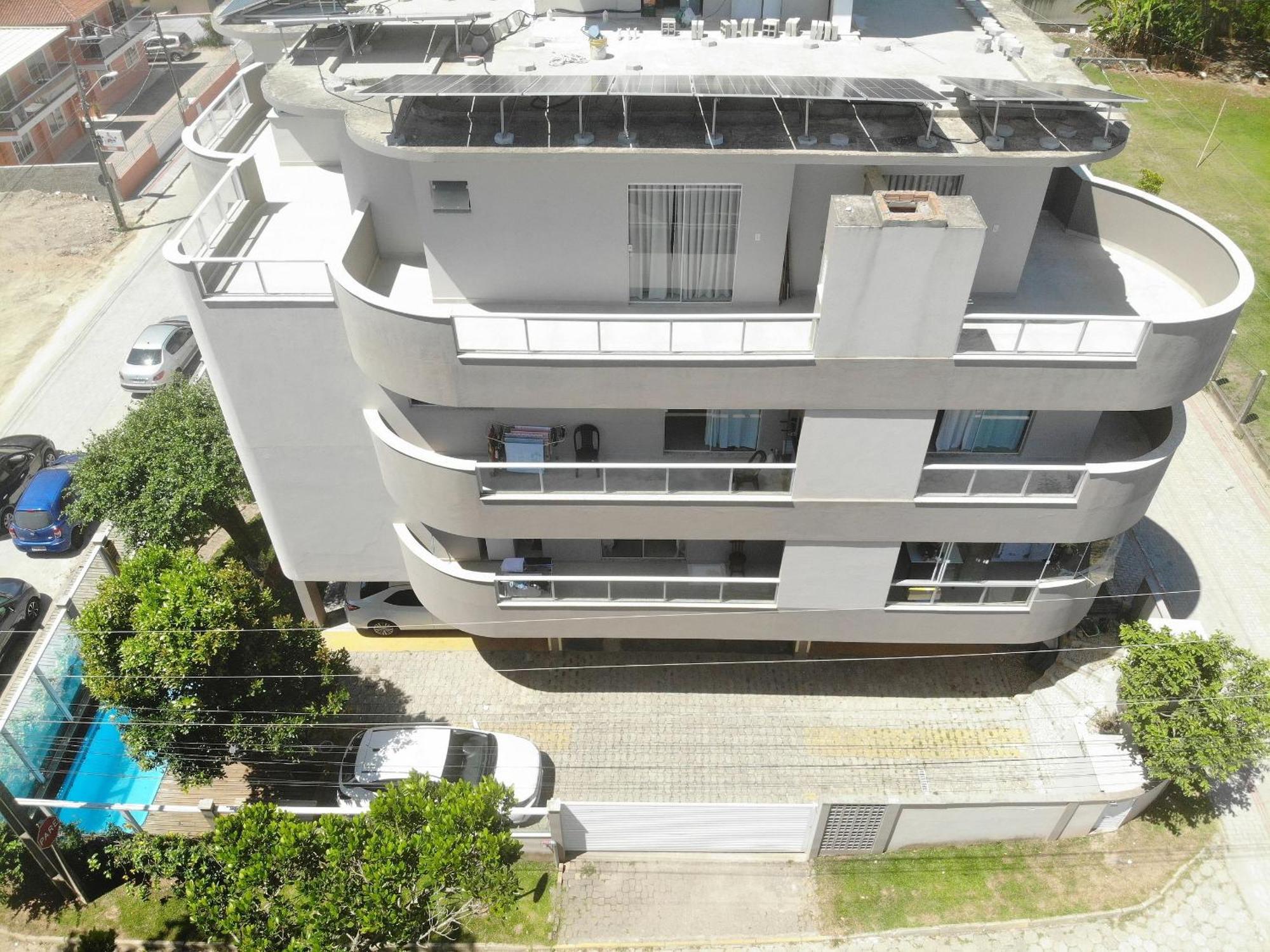 Residencial Tia Dilma Apartment บอมบินญัส ภายนอก รูปภาพ