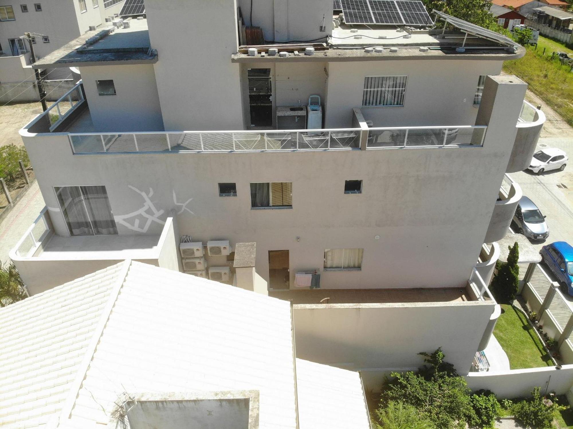 Residencial Tia Dilma Apartment บอมบินญัส ภายนอก รูปภาพ