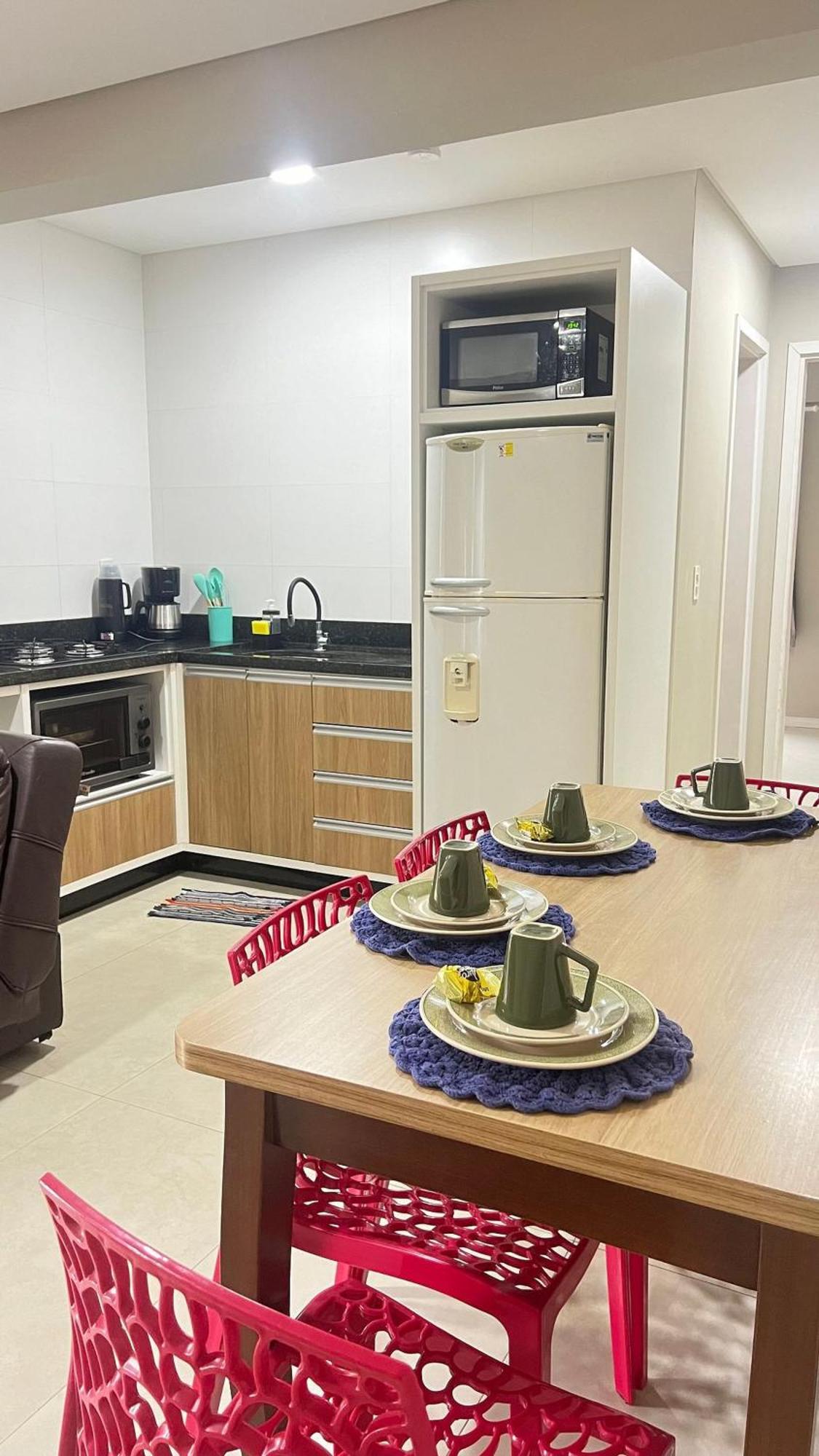 Residencial Tia Dilma Apartment บอมบินญัส ภายนอก รูปภาพ
