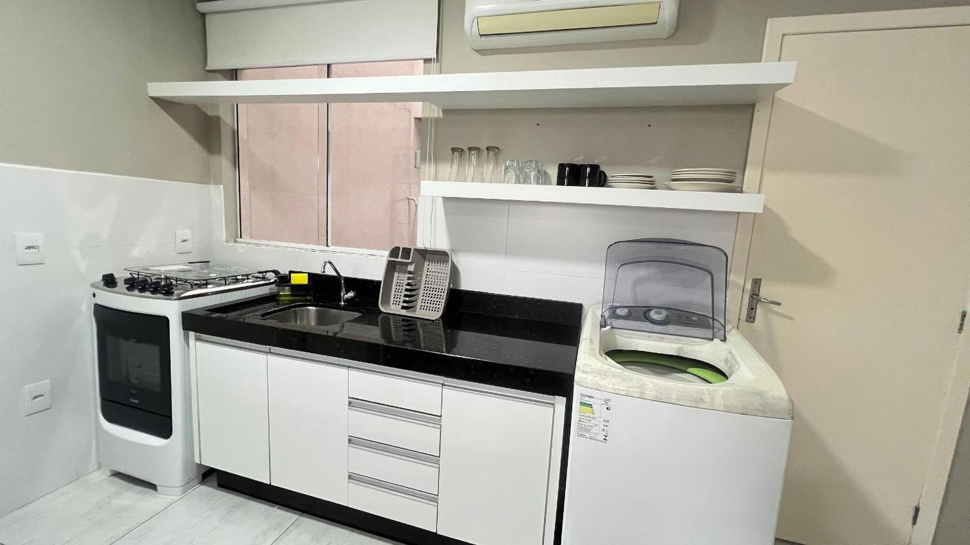Residencial Tia Dilma Apartment บอมบินญัส ภายนอก รูปภาพ